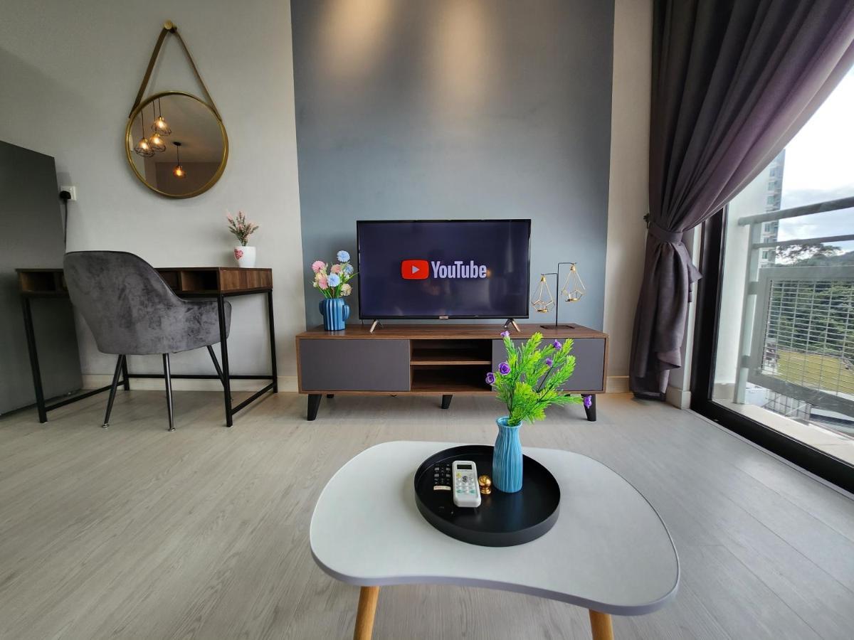 Taman Equine Comfy Studio#Greenery View#4 Pax#Aeon Mall Сери-Кембанган Экстерьер фото